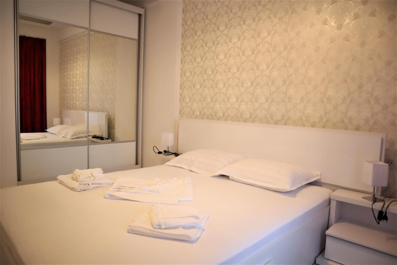 Thomas Luxury Apartment Năvodari Exterior foto